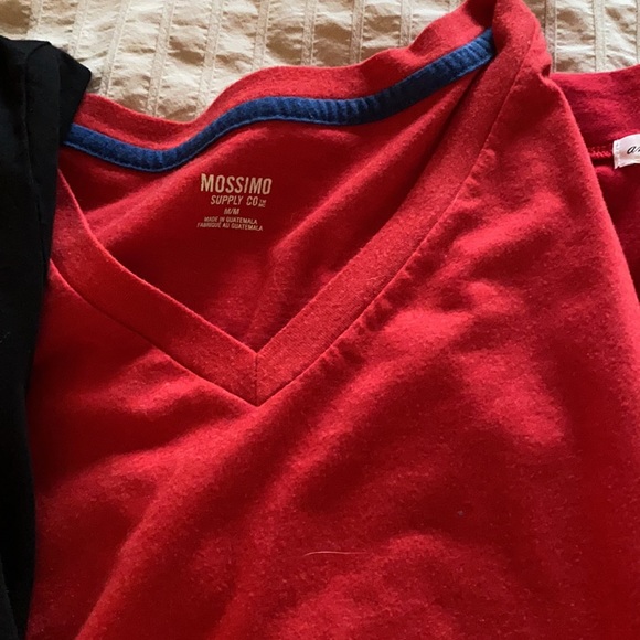 T-shirts - Picture 6 of 7